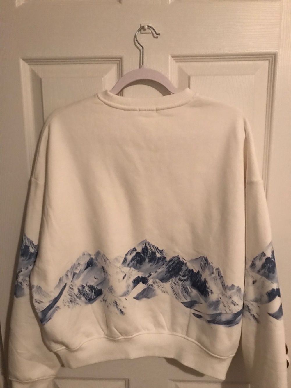 Sweater - Picture 4 of 7